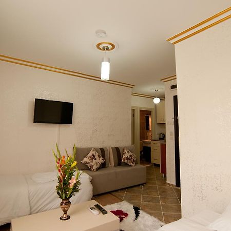 Bera House Appartement Istanboel Kamer foto